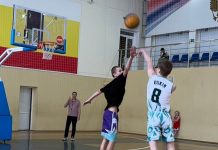 В Спас-Клепиках пошел турнир по баскетболу