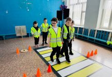 Урок безопасности в Клепиковской школе № 1 провели инспекторы ГАИ