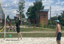 В Туме прошел турнир по пляжному волейболу