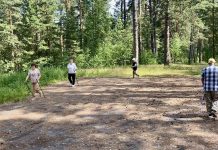 Участники проекта «Активное долголетие» провели тренировку по северной ходьбе